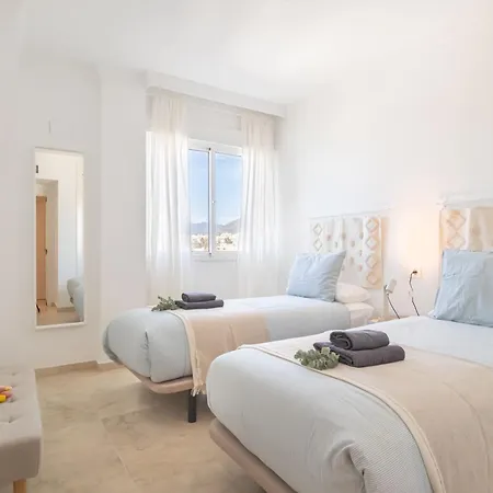 Banana Ll Apartman *